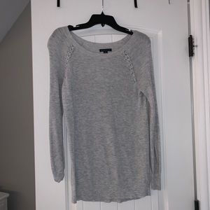 American Eagle Grey Light Sweater